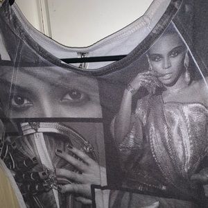 Beyoncé T Shirt Size Medium